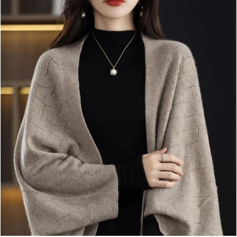 Kaszmirowy płaszcz zimowy na j – Winter Clothing Label recenzja i cena