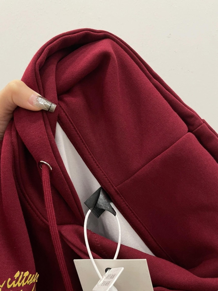 Amerykańska bluza z kapturem w – Winter Clothing Label recenzja i cena